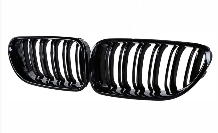 BMW F06,F12,F13 M-look kiiltävän mustat tuplarima munuaiset