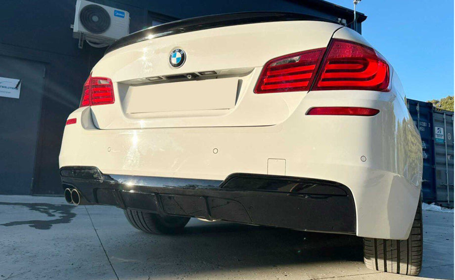 F10 & F11 ///M-performance kiiltävän musta takadiffuusori
