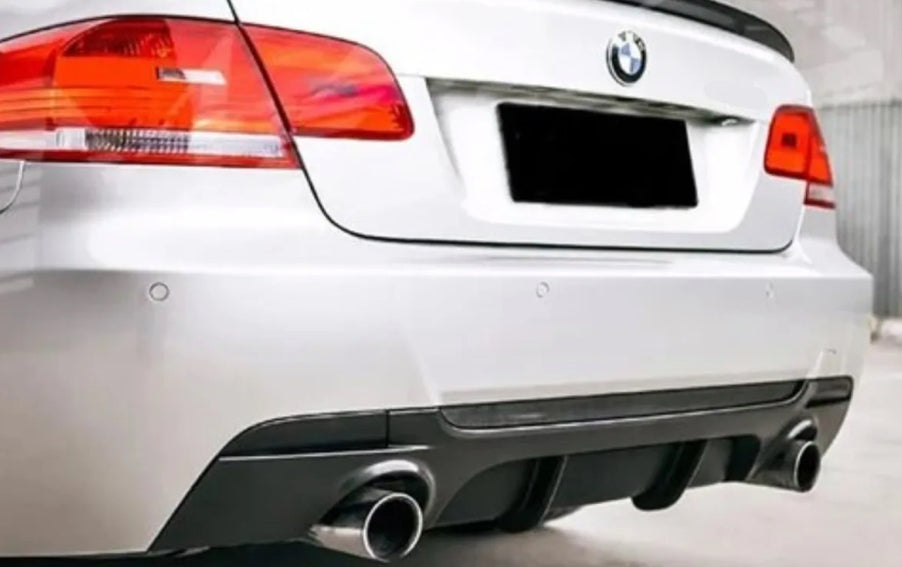 E92, E93 ///M-performance kiiltävän musta takadiffuusori