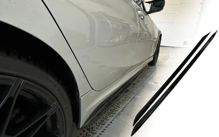 G20, G21 ///M-performance kiiltävän mustat helmalipat