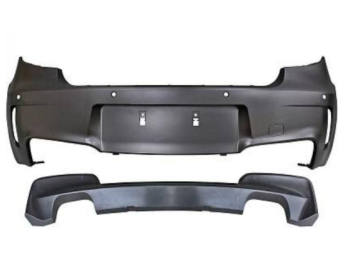 BMW 1-sarja E81 E87 04-11 M1 look takapuskuri putkenpaikat molemmin puolin