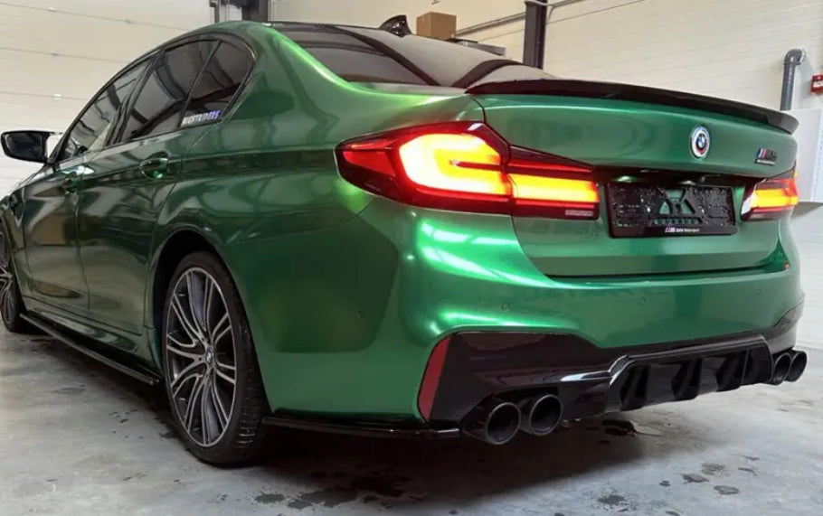 G30 ///M-Performance kiiltävän musta takalippa