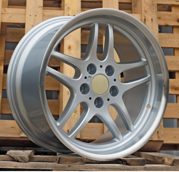 BMW Style Replica 5x120 18"x8,9.5" KR74.1 Kantavuus 850kg
