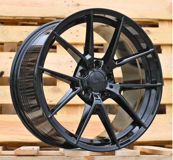 BMW Race Replica 5x120 18"x8"  KR72.6  ET34 Kantavuus 785kg