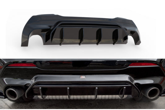 BMW F40 19- M-Sport / M135i takapuskurin kiiltävän musta diffusori evillä Maxton Design