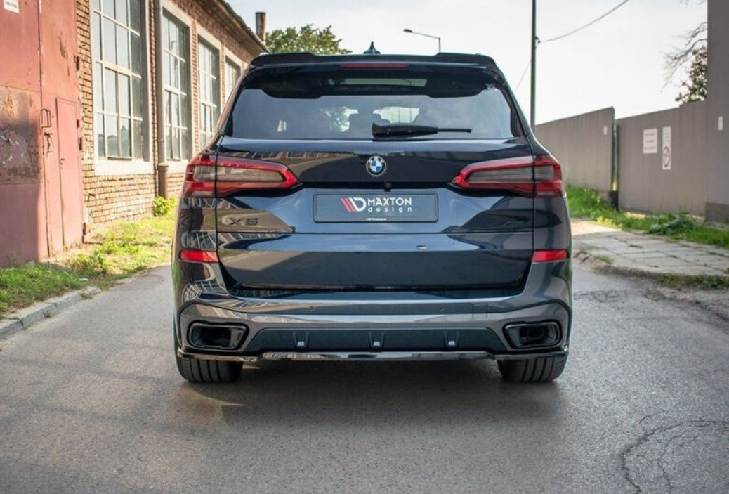 BMW X5 G05 18-23 M-Sport takapuskurin helma diffusori spoileri