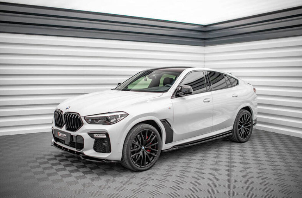 BMW X6 G06 19- M-Sport helmojen kiiltävän mustat helmalistat Maxton Design